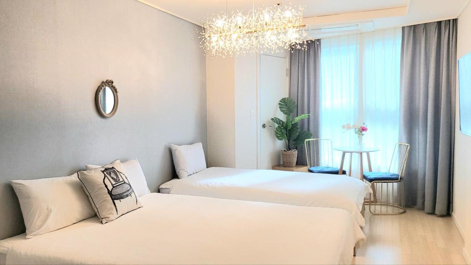 Haeundae Lavender House-Irua Hotel Пусан Екстериор снимка