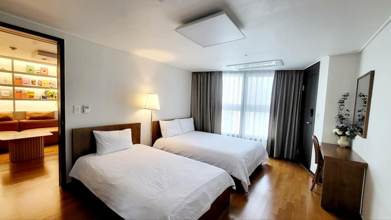 Haeundae Lavender House-Irua Hotel Пусан Екстериор снимка