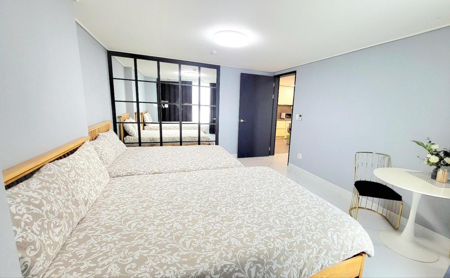 Haeundae Lavender House-Irua Hotel Пусан Екстериор снимка
